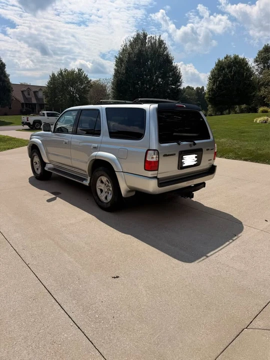 2001 Toyota 4Runner 3rd Gen - Image 3 of 17