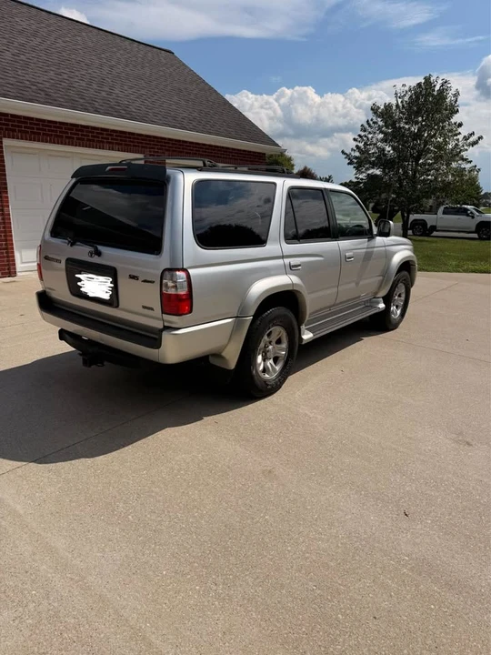 2001 Toyota 4Runner 3rd Gen - Image 5 of 17