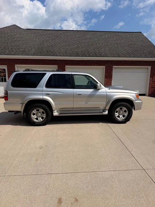 2001 Toyota 4Runner 3rd Gen - Image 6 of 17