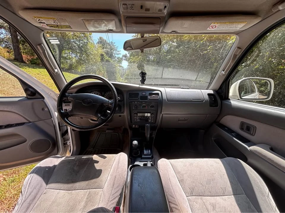 2001 Toyota 4Runner 3rd Gen - Image 6 of 12