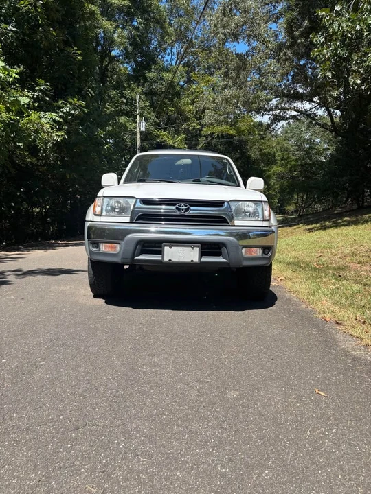 2001 Toyota 4Runner 3rd Gen - Image 2 of 12