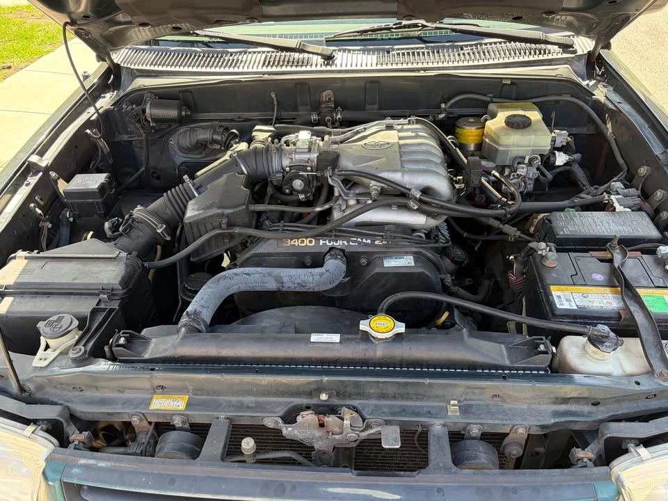 2001 Toyota 4Runner 3rd Gen - Image 7 of 12