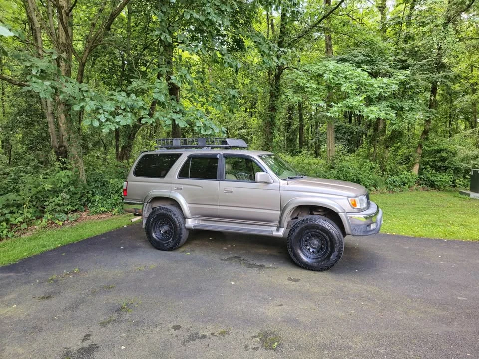 2001 Toyota 4Runner 3rd Gen - Image 3 of 8