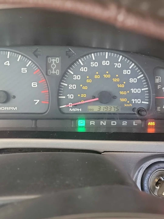 2001 Toyota 4Runner 3rd Gen - Image 11 of 12