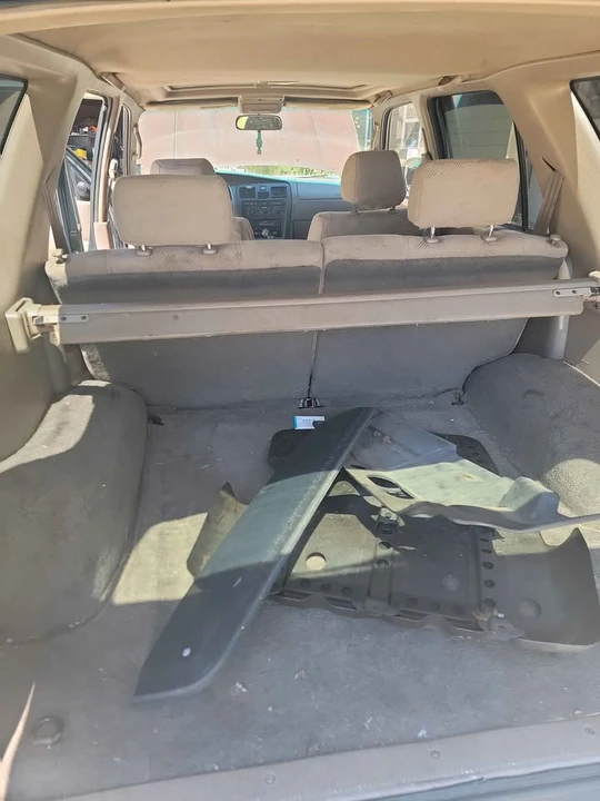2001 Toyota 4Runner 3rd Gen - Image 9 of 12