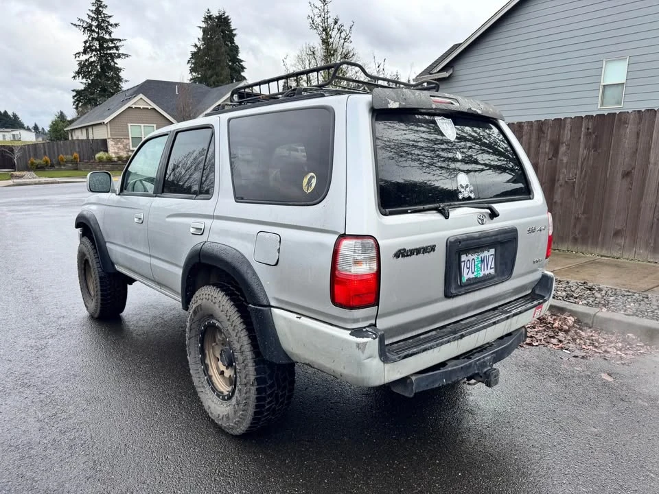 2001 Toyota 4Runner 3rd Gen - Image 2 of 13
