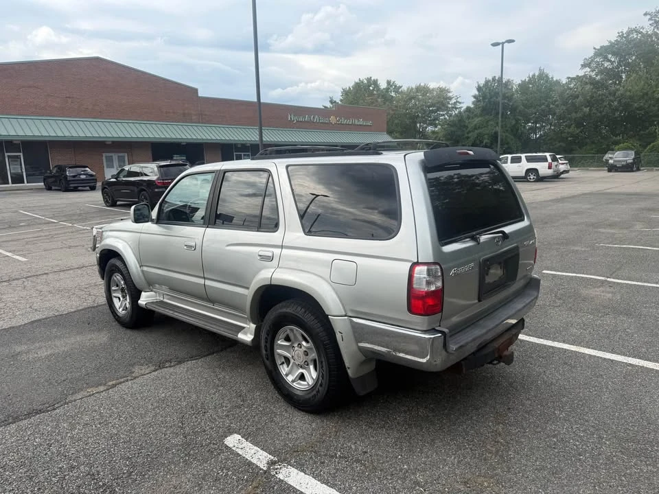 2001 Toyota 4Runner 3rd Gen - Image 8 of 20