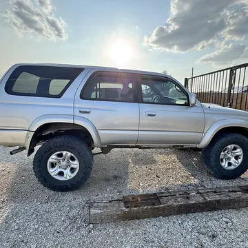 2001 Toyota 4Runner SR5 Sport Utility 4WD