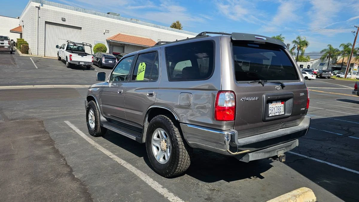 2001 Toyota 4Runner 3rd Gen - Image 2 of 9