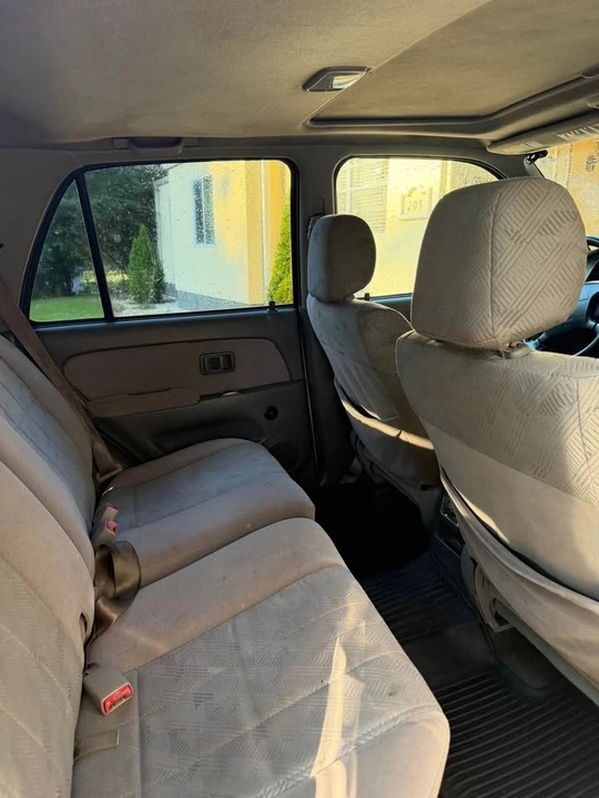 2001 Toyota 4Runner 3rd Gen - Image 5 of 7