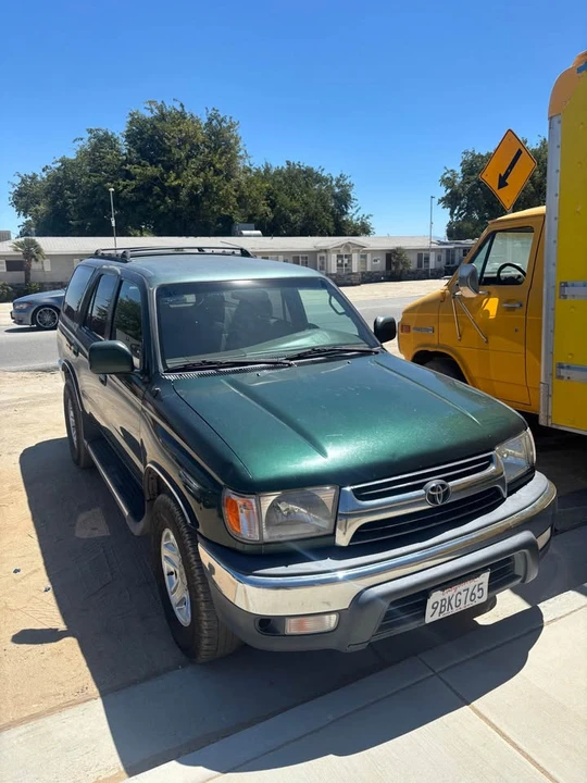 2001 Toyota 4Runner 3rd Gen - Image 2 of 12