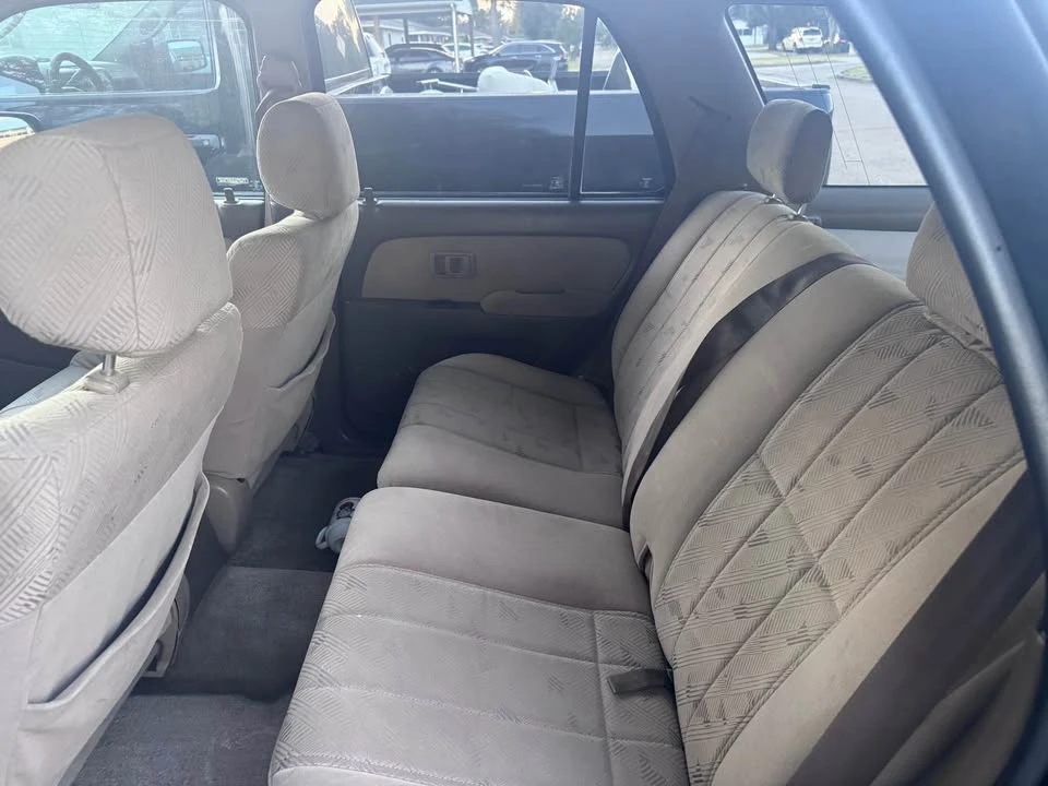 2001 Toyota 4Runner 3rd Gen - Image 7 of 11