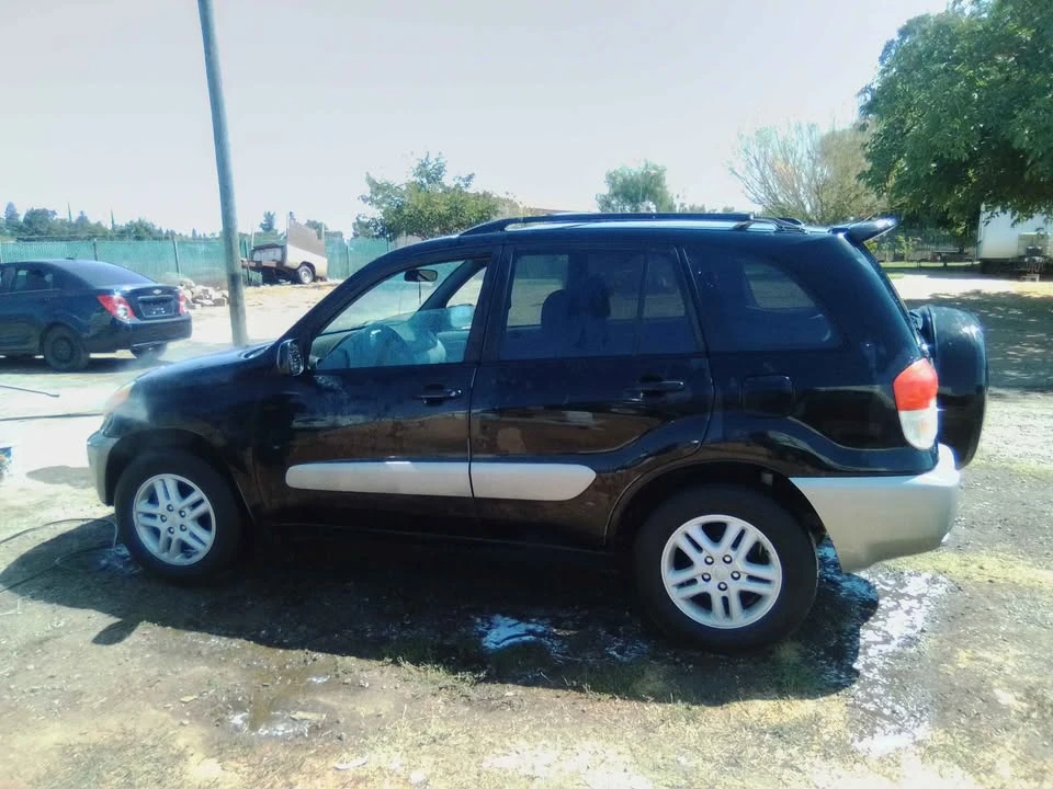 2001 Toyota 4Runner 3rd Gen - Image 9 of 12