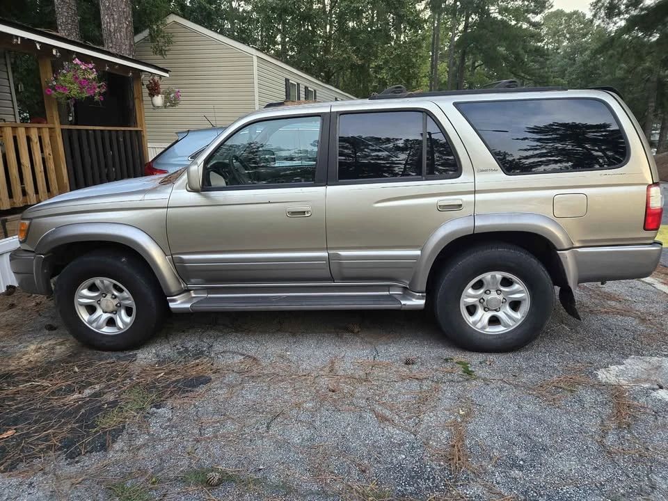 2001 Toyota 4Runner 3rd Gen - Image 7 of 10