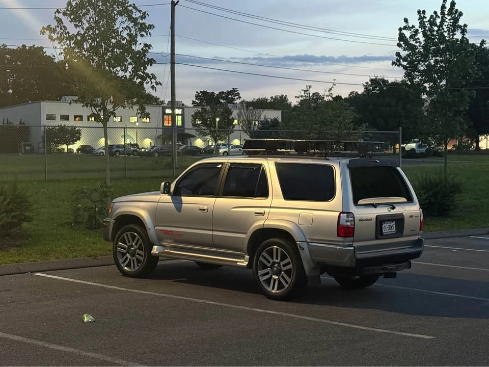 2001 Toyota 4Runner 3rd Gen - Image 9 of 10