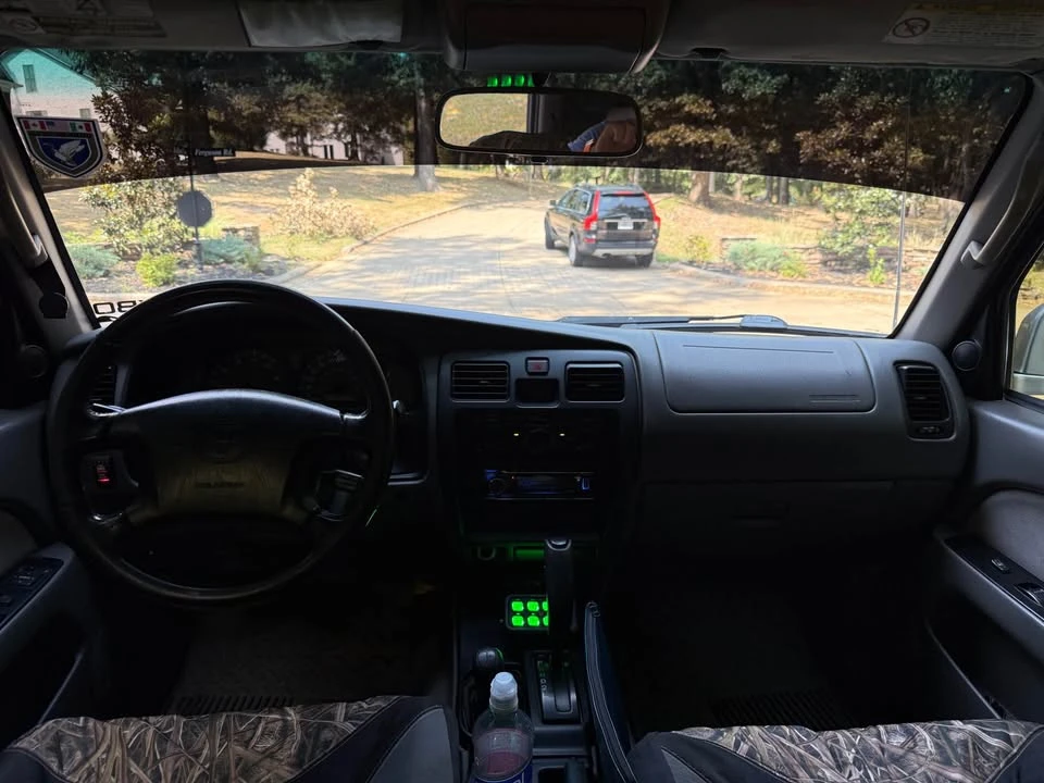 2001 Toyota 4Runner 3rd Gen - Image 13 of 16