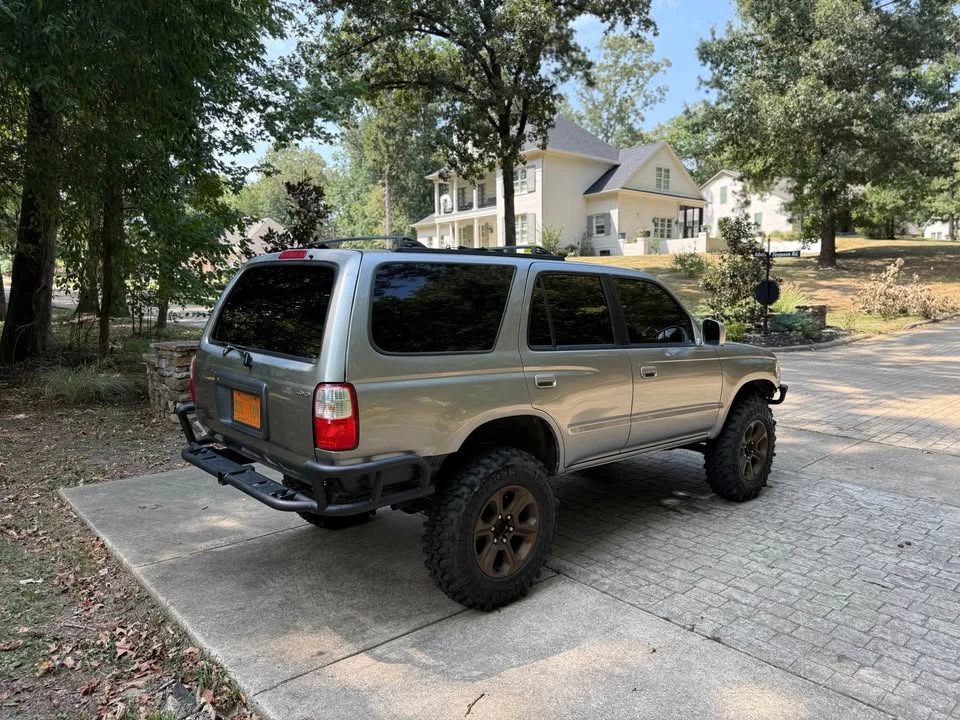 2001 Toyota 4Runner 3rd Gen - Image 6 of 16