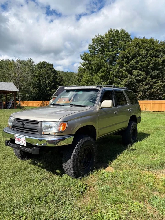 2001 Toyota 4Runner 3rd Gen - Image 2 of 5