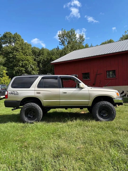 2001 Toyota 4Runner 3rd Gen - Image 3 of 5