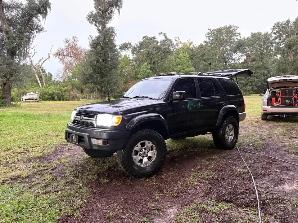 2001 Toyota 4Runner 3rd Gen - Image 3 of 19