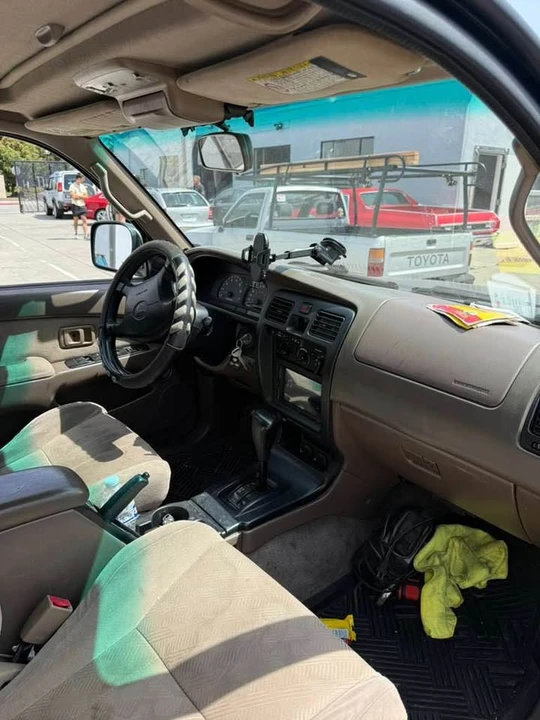 2001 Toyota 4Runner 3rd Gen - Image 4 of 7