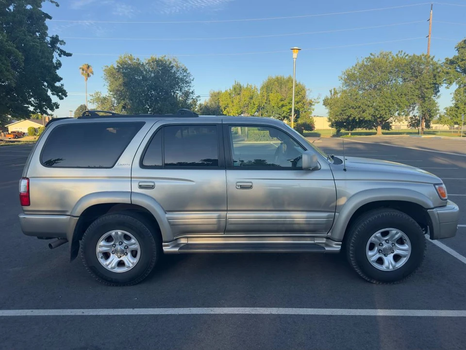 2001 Toyota 4Runner 3rd Gen - Image 7 of 22
