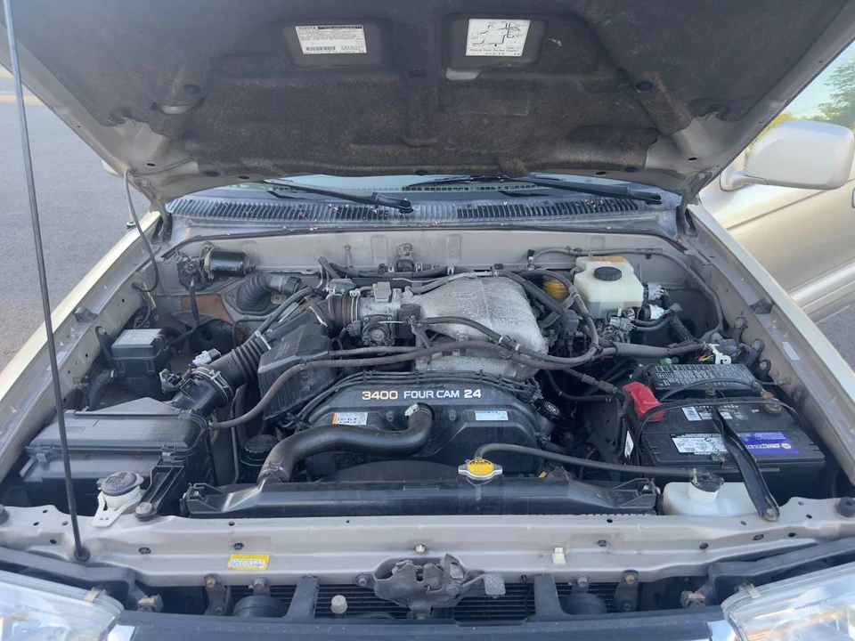 2001 Toyota 4Runner 3rd Gen - Image 18 of 22