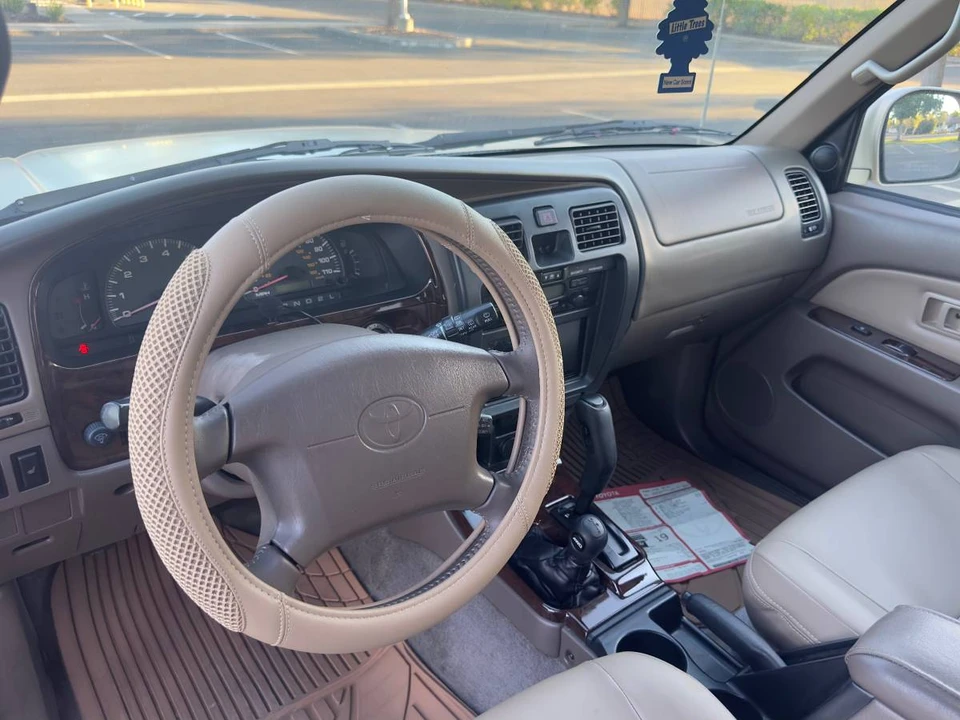 2001 Toyota 4Runner 3rd Gen - Image 10 of 22