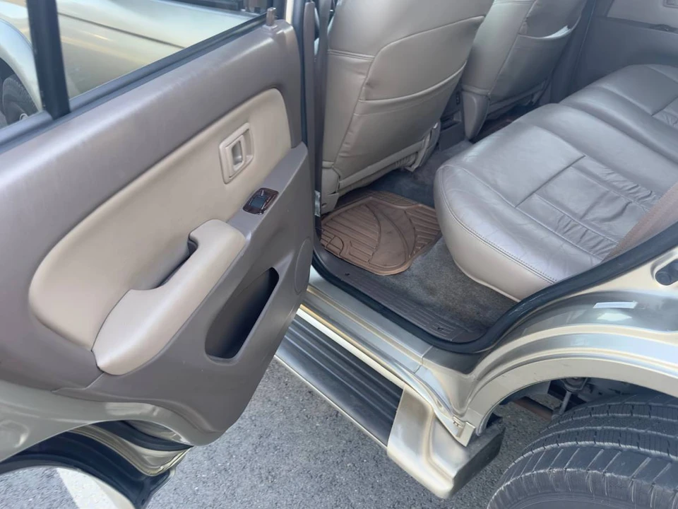 2001 Toyota 4Runner 3rd Gen - Image 13 of 22