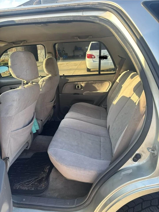 2001 Toyota 4Runner 3rd Gen - Image 5 of 8