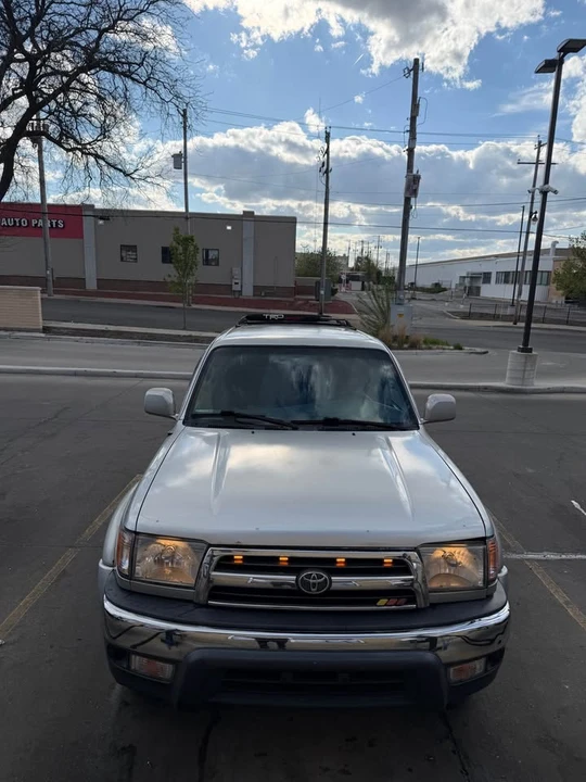 2001 Toyota 4Runner 3rd Gen - Image 4 of 4