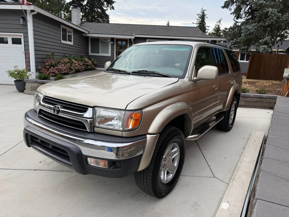 2001 Toyota 4Runner 3rd Gen - Image 4 of 10