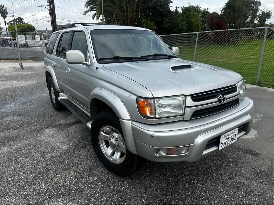 2001 Toyota 4Runner 3rd Gen - Image 2 of 12