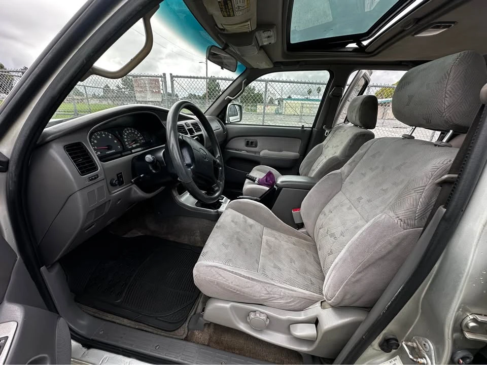 2001 Toyota 4Runner 3rd Gen - Image 4 of 12