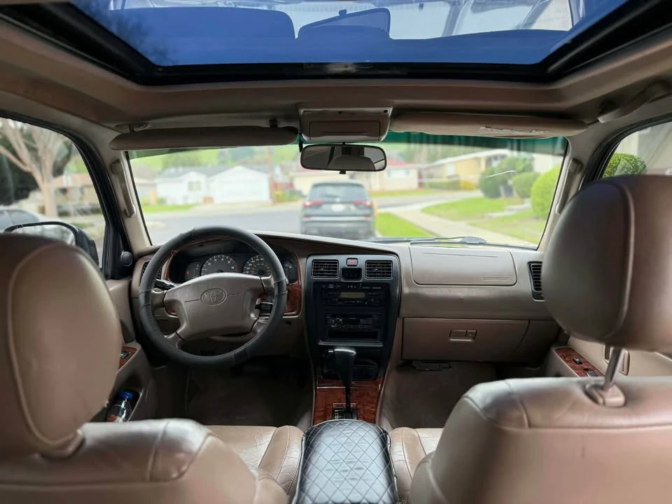 2001 Toyota 4Runner 3rd Gen - Image 9 of 9