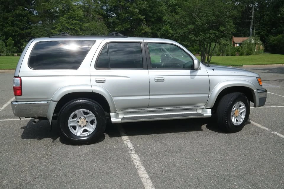 2001 Toyota 4Runner 3rd Gen - Image 6 of 14