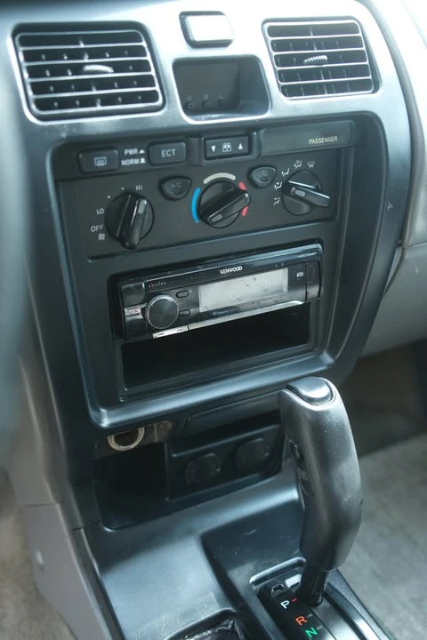 2001 Toyota 4Runner 3rd Gen - Image 11 of 14