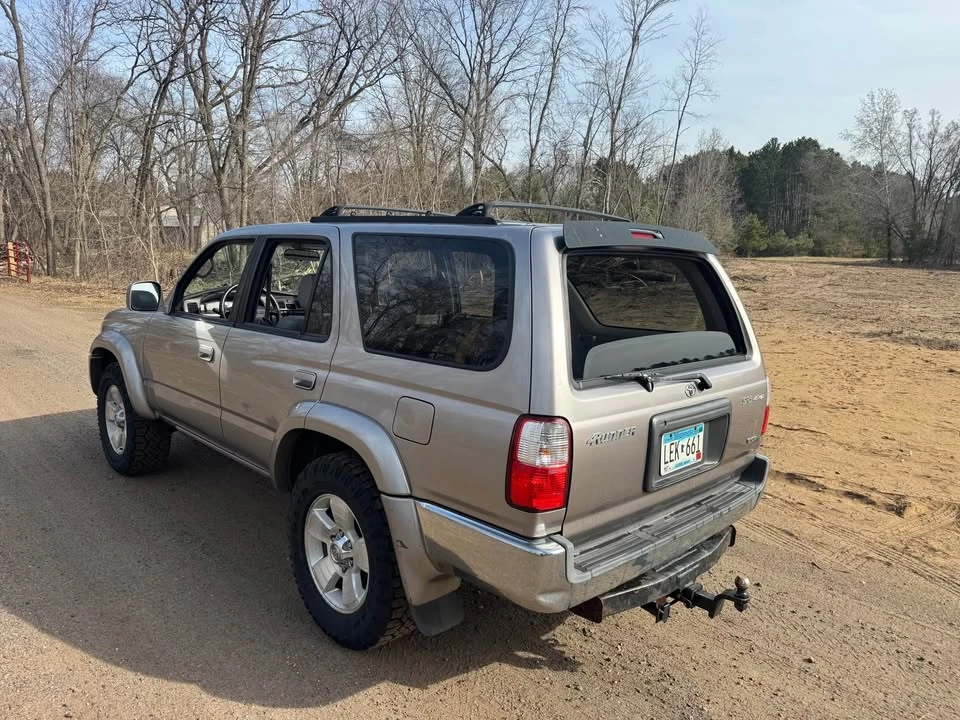 2001 Toyota 4Runner 3rd Gen - Image 3 of 18
