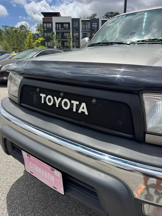 2001 Toyota 4Runner 3rd Gen - Image 9 of 17