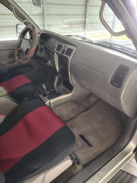 2001 Toyota 4Runner 3rd Gen - Image 5 of 12
