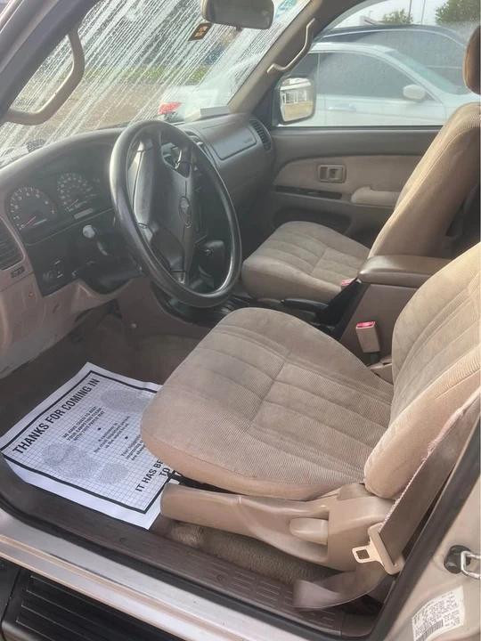 2001 Toyota 4Runner 3rd Gen - Image 6 of 13