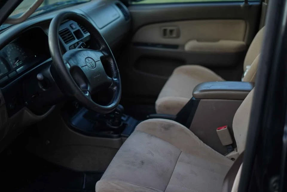 2001 Toyota 4Runner 3rd Gen - Image 2 of 8