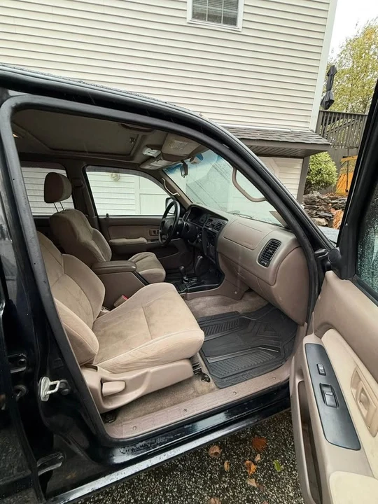 2001 Toyota 4Runner 3rd Gen - Image 11 of 20