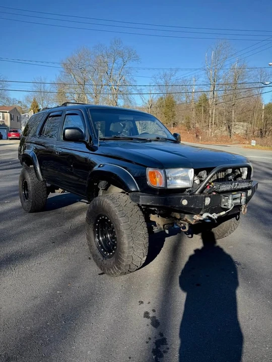 2001 Toyota 4Runner 3rd Gen - Image 2 of 20