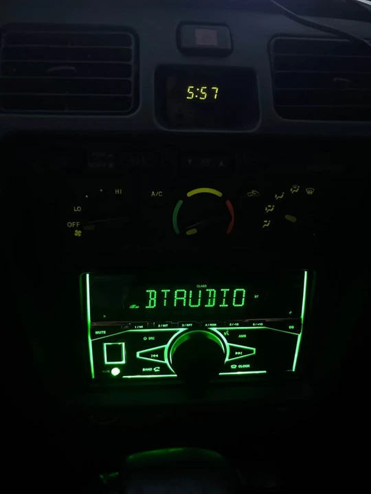 2001 Toyota 4Runner 3rd Gen - Image 9 of 9