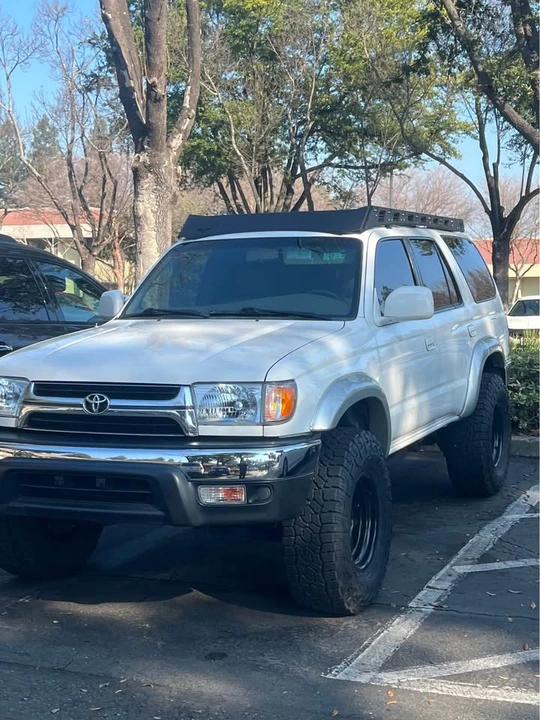 2001 Toyota 4Runner 3rd Gen - Image 3 of 10