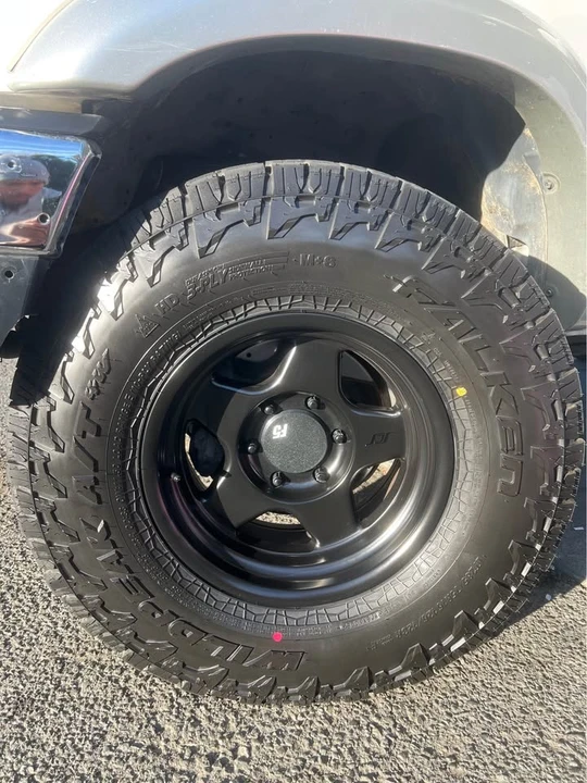 2001 Toyota 4Runner 3rd Gen - Image 2 of 10