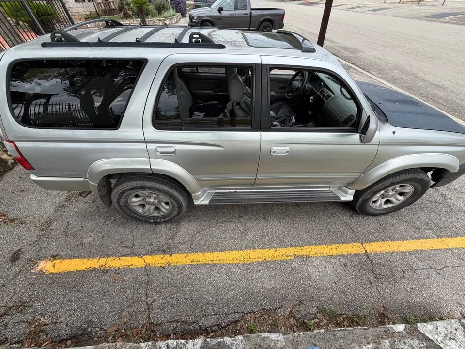 2001 Toyota 4Runner 3rd Gen - Image 4 of 10