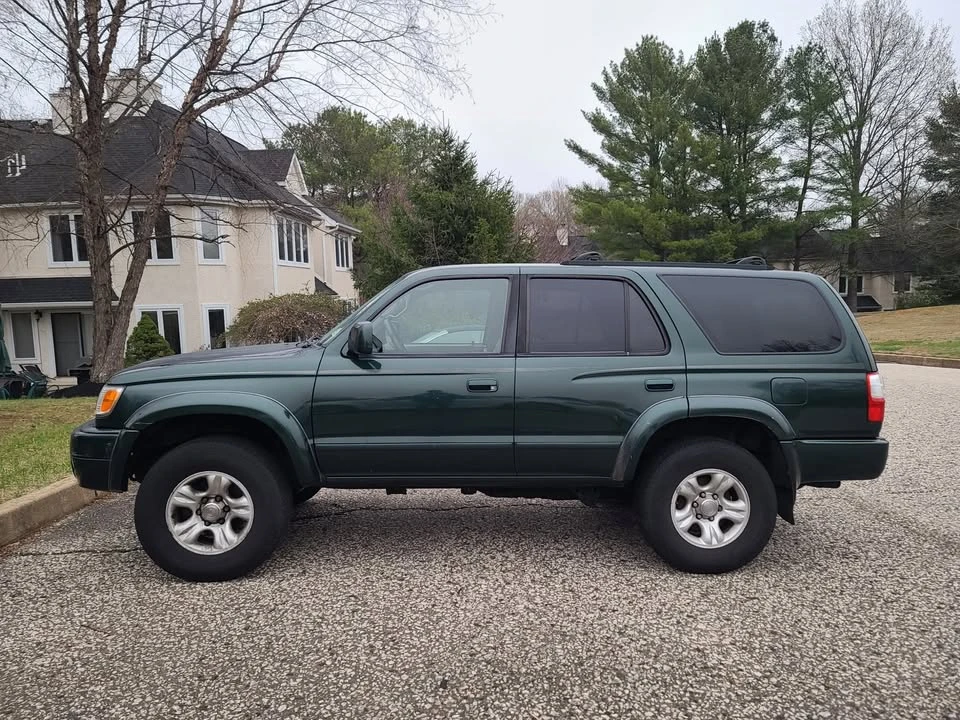 2001 Toyota 4Runner 3rd Gen - Image 3 of 20