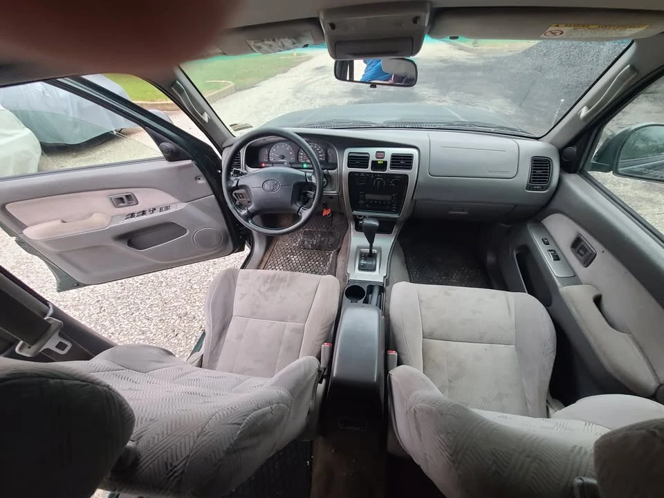 2001 Toyota 4Runner 3rd Gen - Image 14 of 20